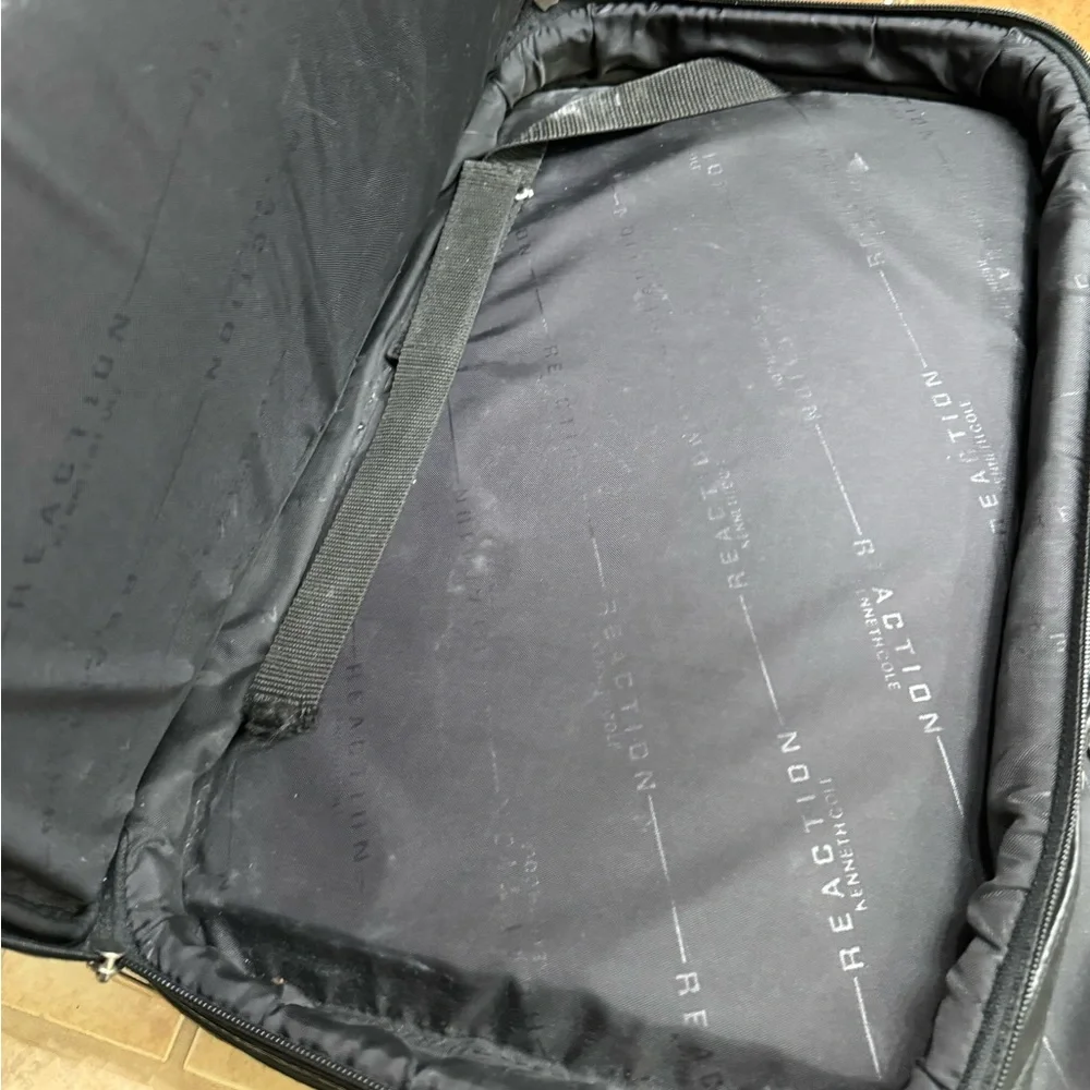 Vintage Black Leather Kenneth Cole Reaction High End Men’s Laptop Briefcase Bag